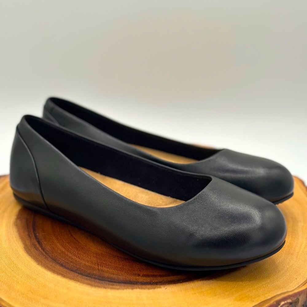 NWOB Softwalk Sonoma Women’s Ballet Flats, Size 8.5W